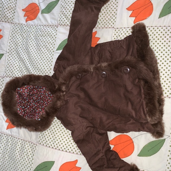 Cozy warm girls BABY GAP coat Size 2 - Picture 2 of 7